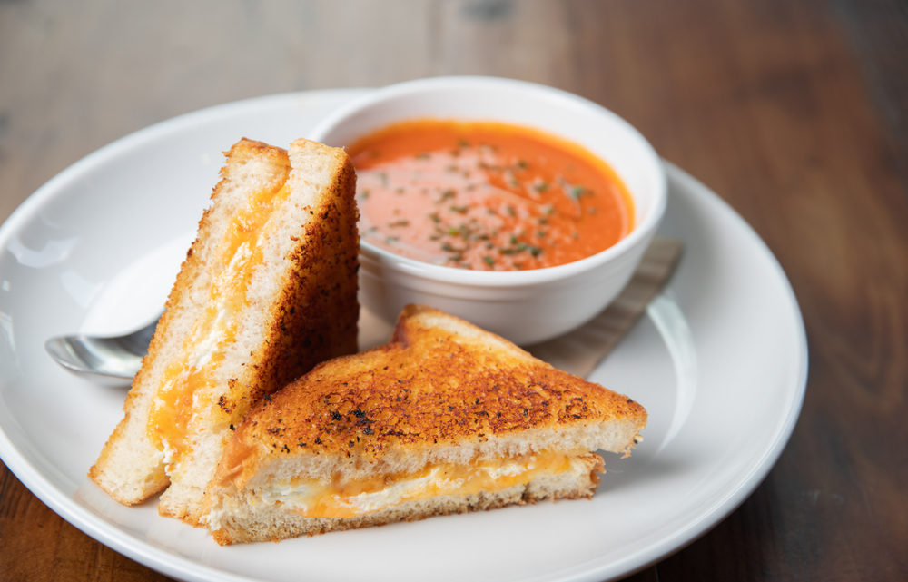 my top 9 rv meal ideas - Grilled Cheese and Tomato Soup